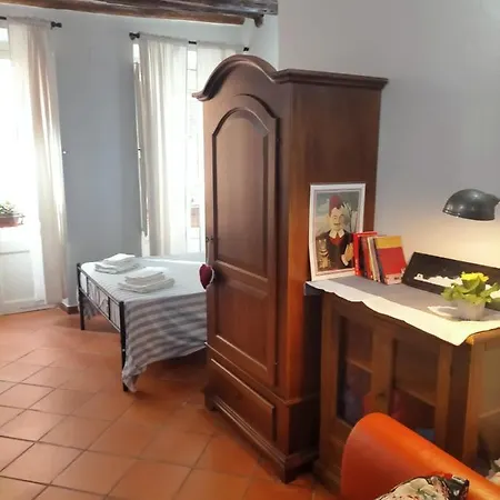 Apartment Old Town Marina